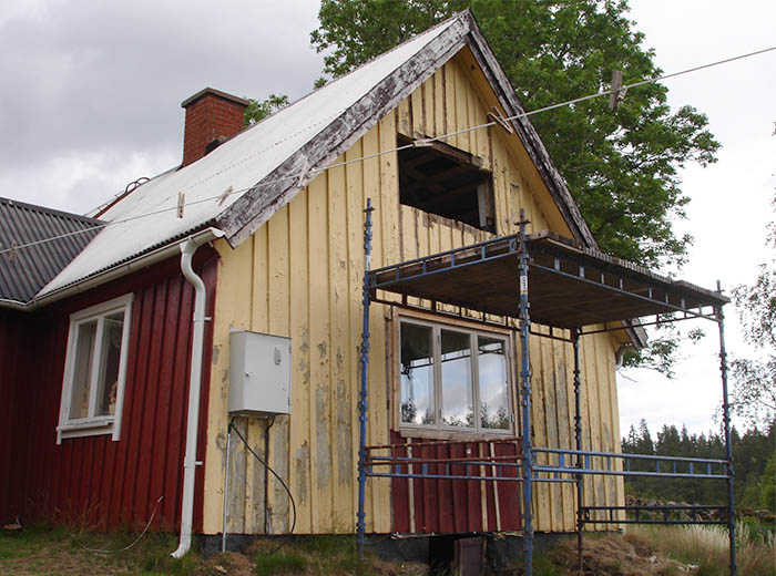 Restaureringer udevendligt beklædening af ødegården 2007