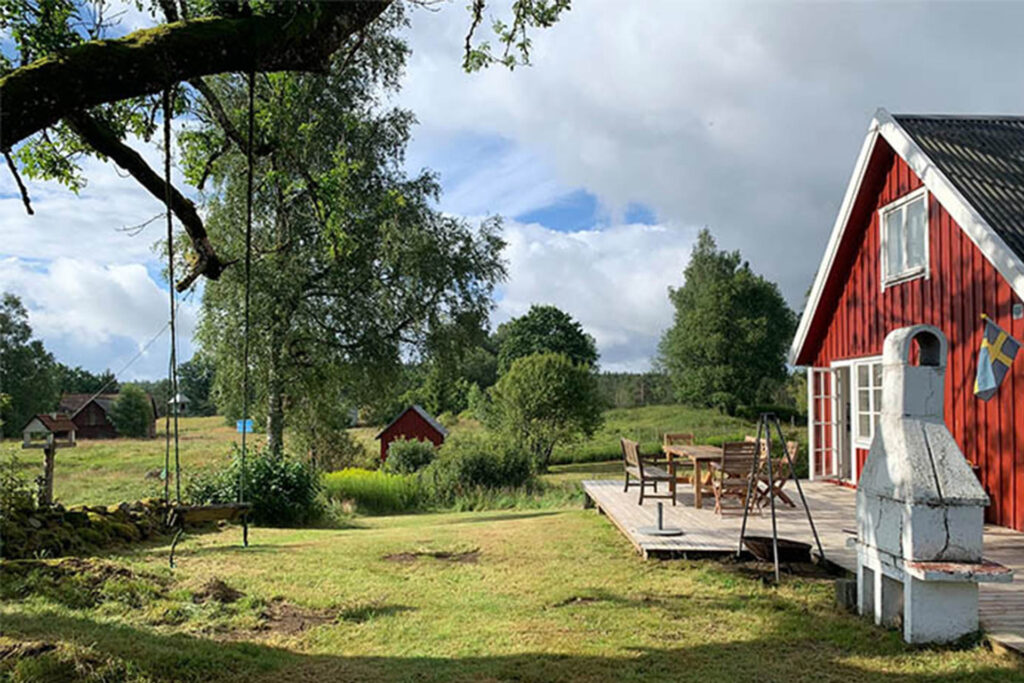 Ødegården fotoserie gynger og terrassen 1920x1280pxl