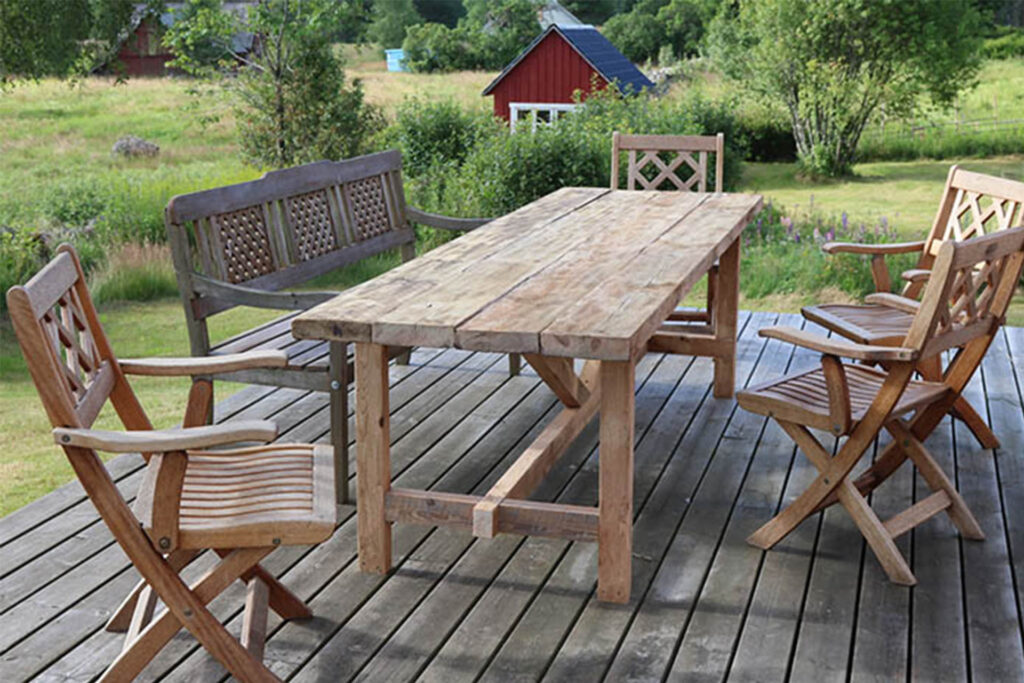 Ødegården serie terrassen nyt bord 1920x1280pxl